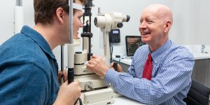 Optometrist-Dennis-Clinic-care-at-Dwyer-and-Ross1
